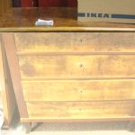 447 1551 CHEST OF DRAWERS